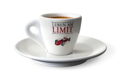 Espressotasse + Untersetzer "Leben am Limit" in Geschenkverpackung